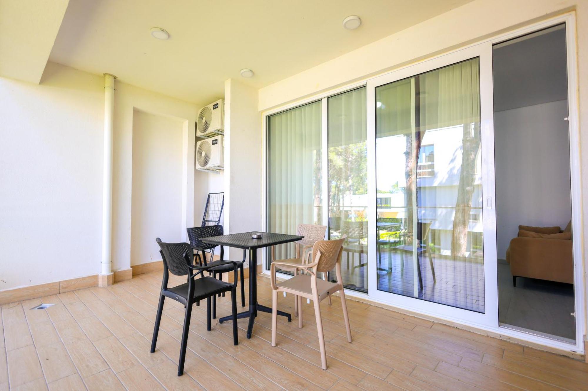 Sanpietro Vacation Apartments ドゥラス エクステリア 写真