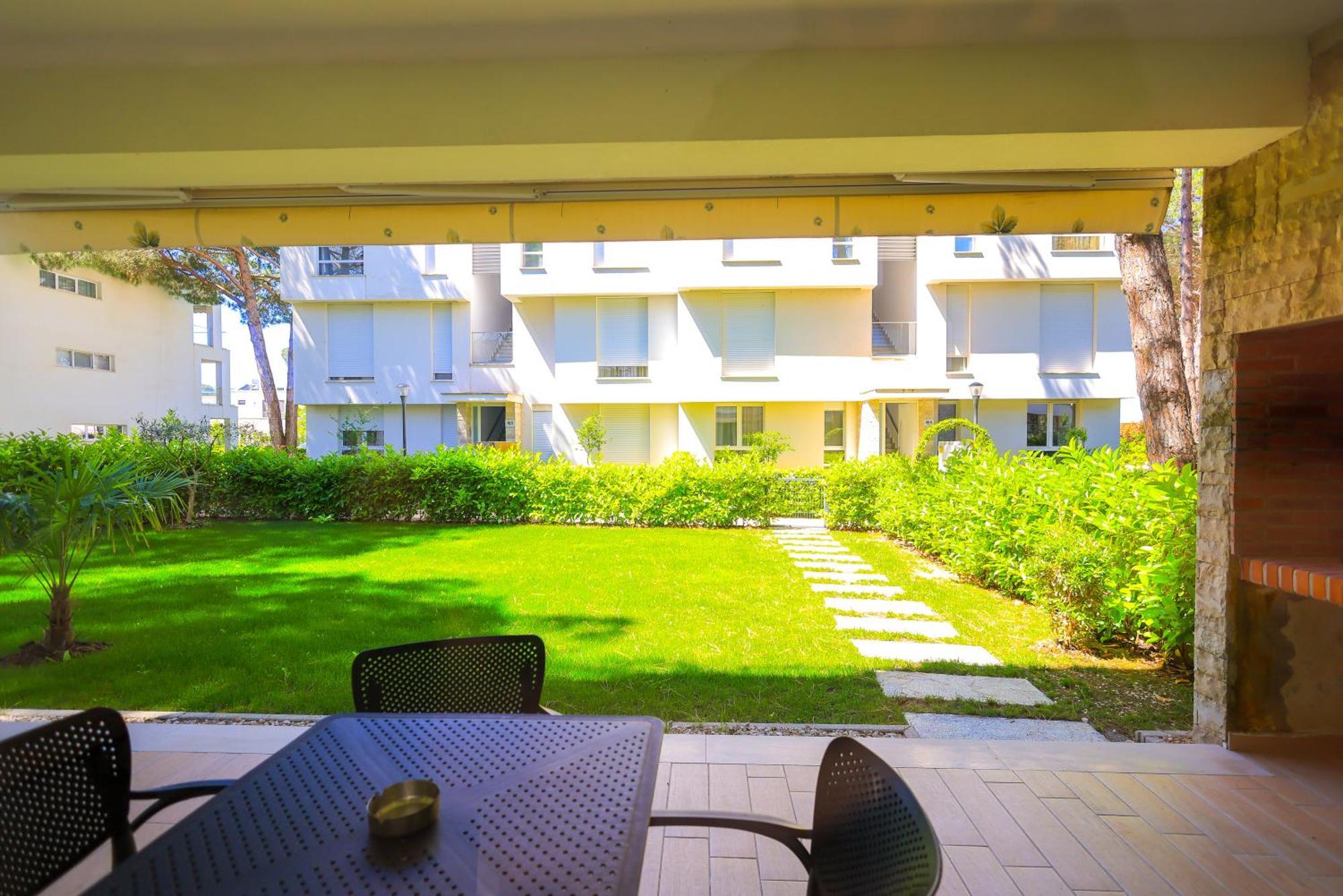 Sanpietro Vacation Apartments ドゥラス エクステリア 写真